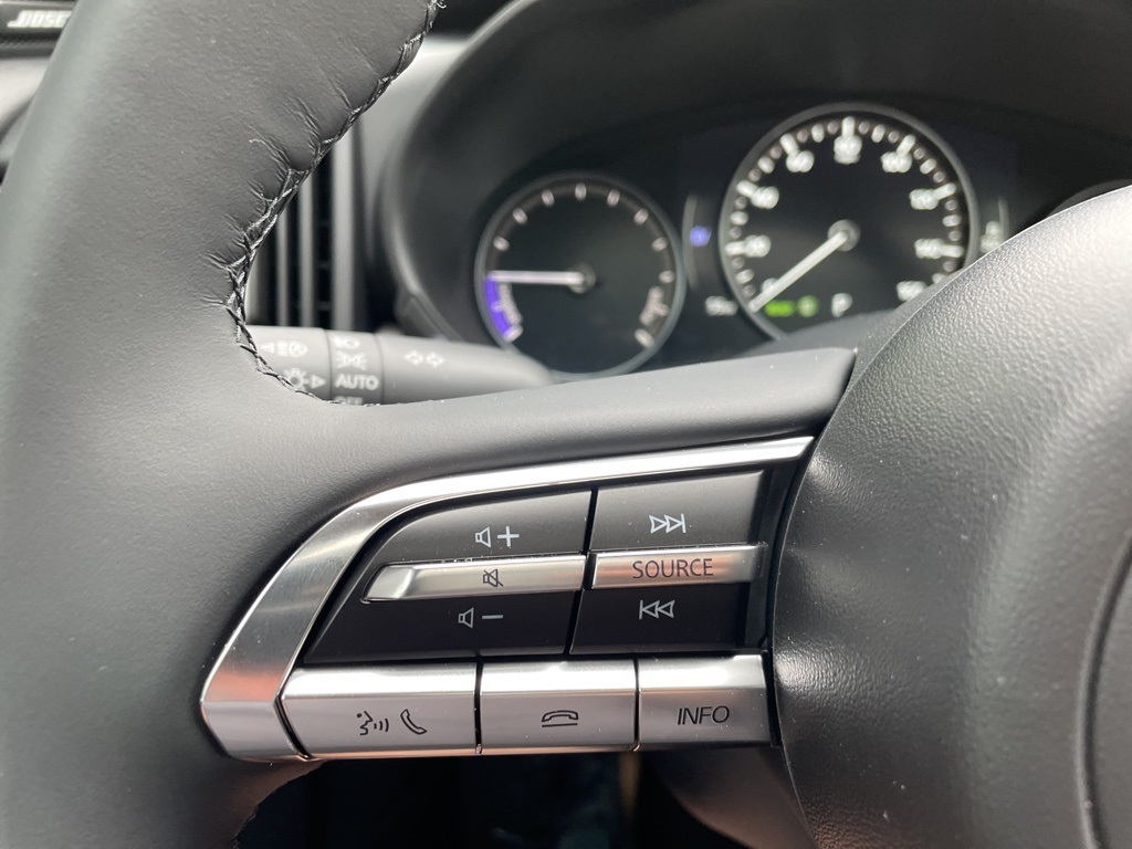 2025 Mazda CX-50 2.5 Premium photo 17