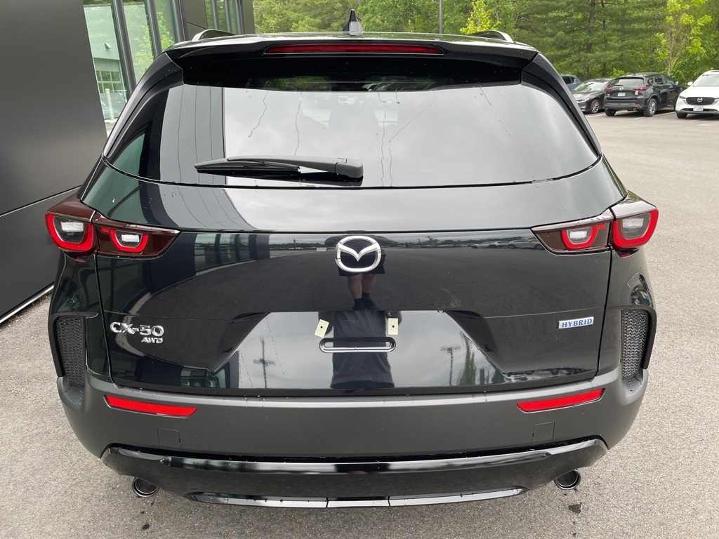 2025 Mazda CX-50 2.5 Premium photo 6