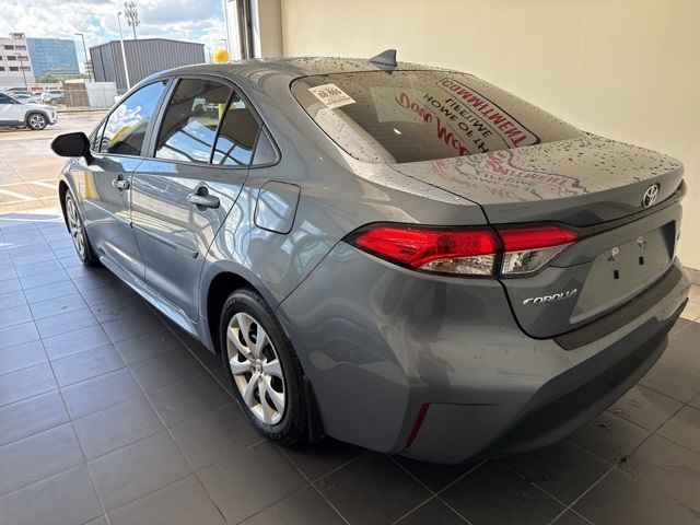 2025 Toyota Corolla LE photo 11