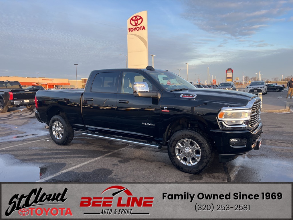 2024 RAM Ram 3500 Pickup Laramie's photo