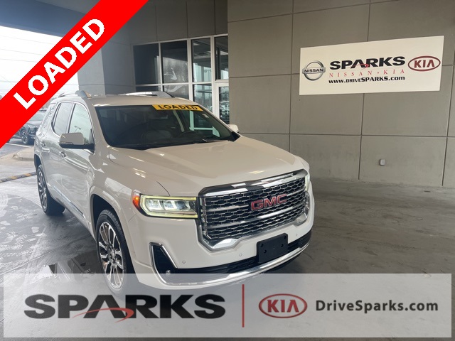 2023 GMC Acadia Denali's photo