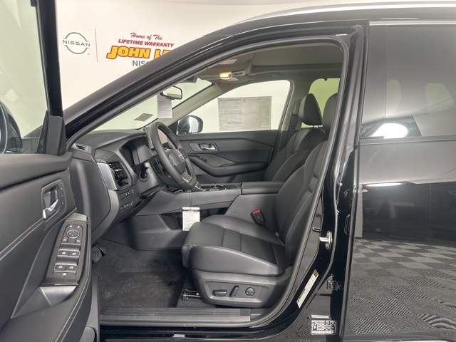 2025 Super Black Nissan Rogue SL FWD SUV