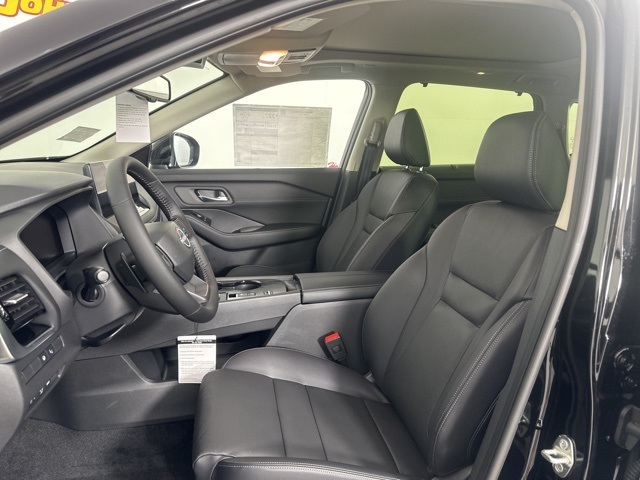 2025 Super Black Nissan Rogue SL FWD SUV
