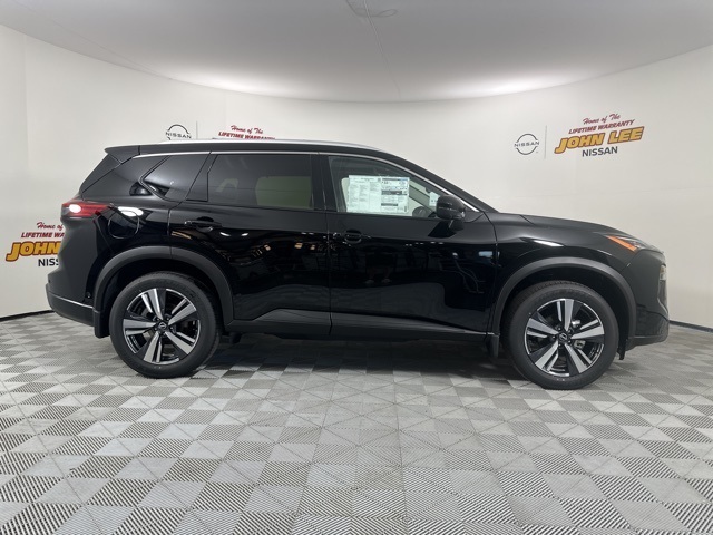 2025 Super Black Nissan Rogue SL FWD SUV