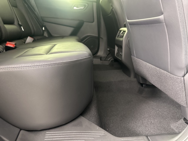 2025 Super Black Nissan Rogue SL FWD SUV
