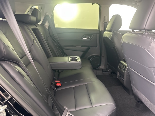 2025 Super Black Nissan Rogue SL FWD SUV