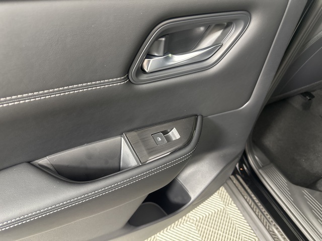 2025 Super Black Nissan Rogue SL FWD SUV