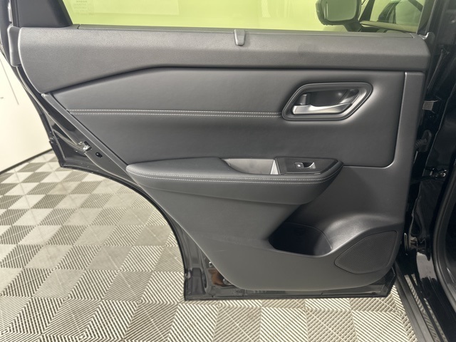 2025 Super Black Nissan Rogue SL FWD SUV