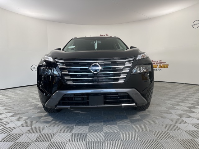 2025 Super Black Nissan Rogue SL FWD SUV