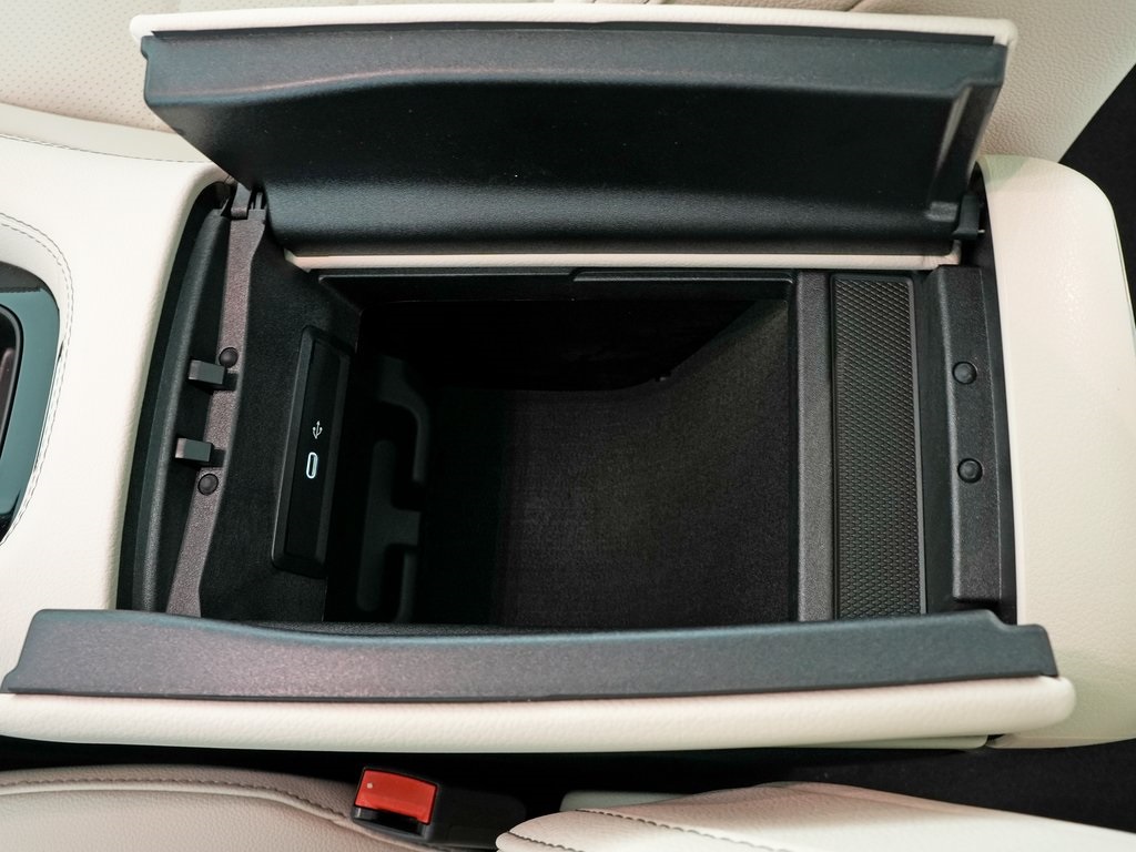 new 2026 Mercedes-Benz GLE car, priced at $80,255