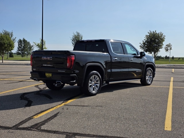 2023 GMC Sierra 1500 4WD Crew Cab Short Box Denali