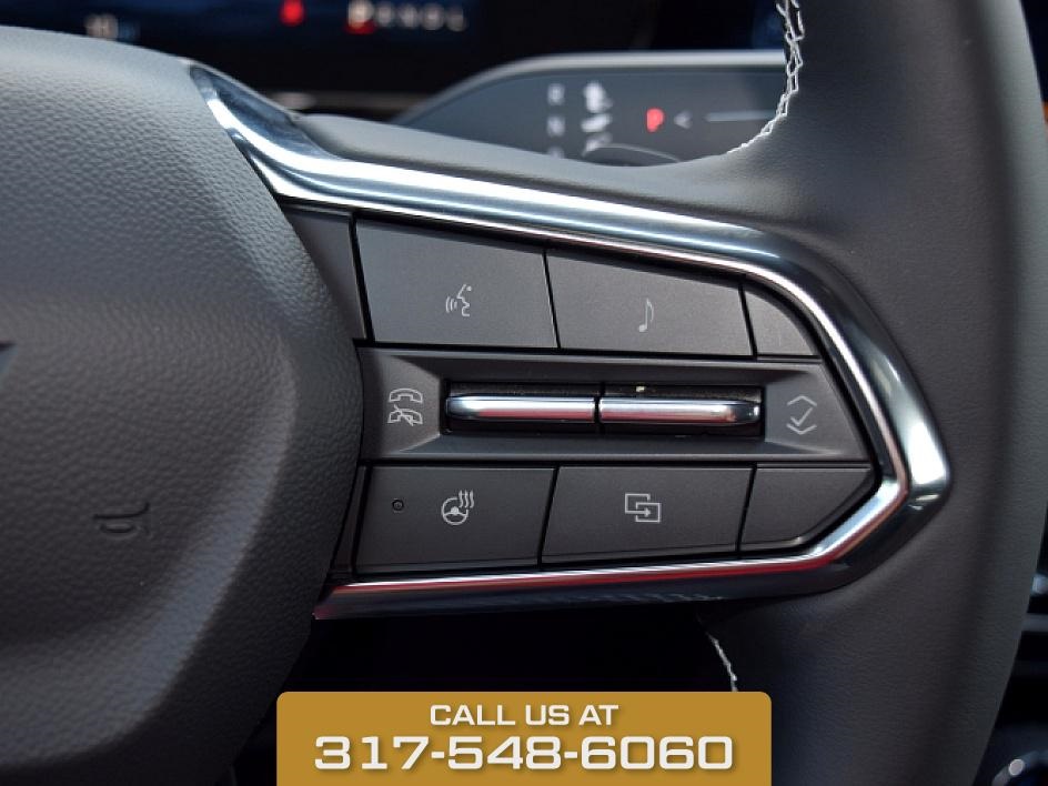 2025 Summit White Chevrolet Traverse LT FWD SUV