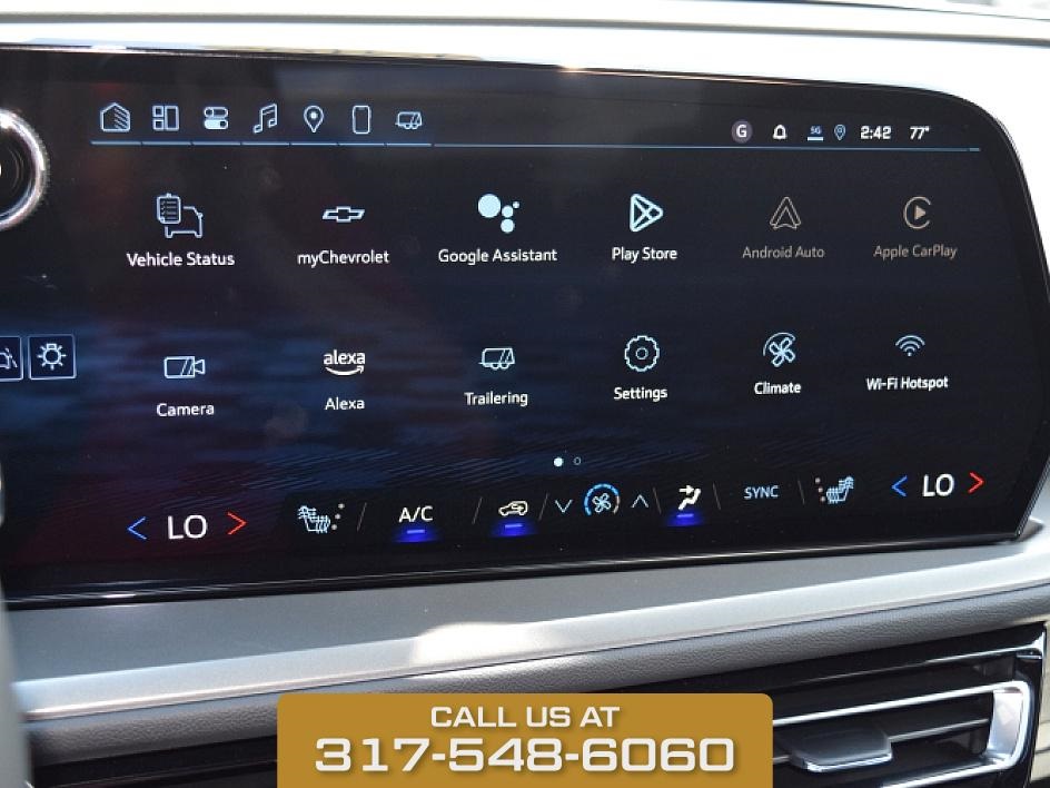 2025 Summit White Chevrolet Traverse LT FWD SUV