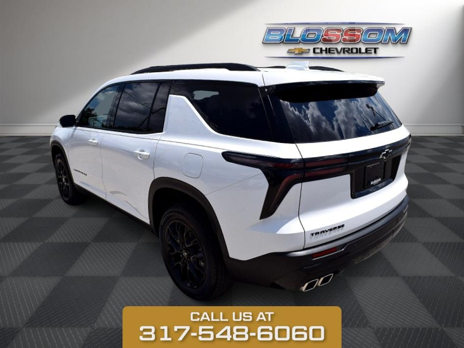 2025 Summit White Chevrolet Traverse LT FWD SUV
