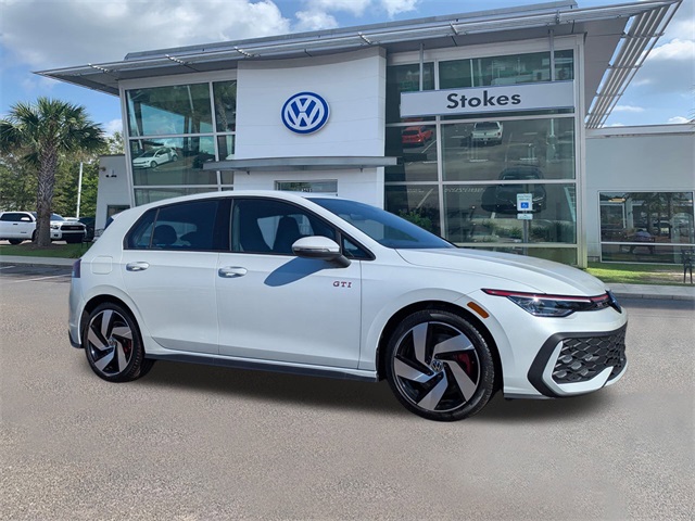 2026 Volkswagen Golf GTI S's photo