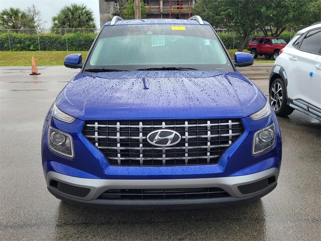 2022 Hyundai Venue SEL