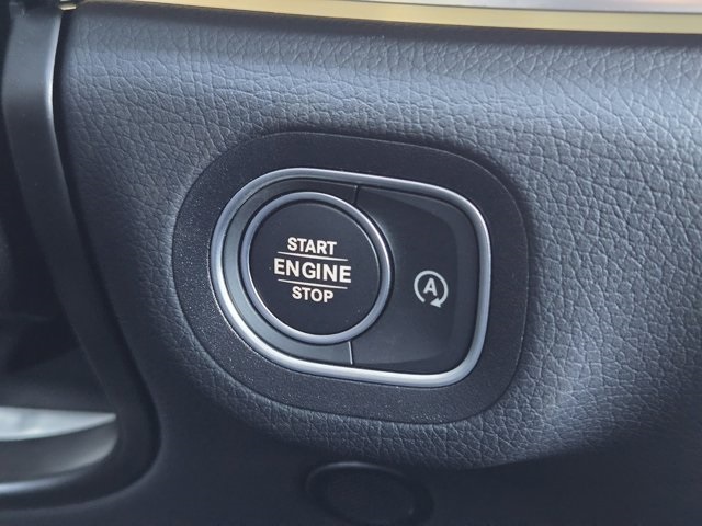 used 2024 Mercedes-Benz GLE car, priced at $58,990