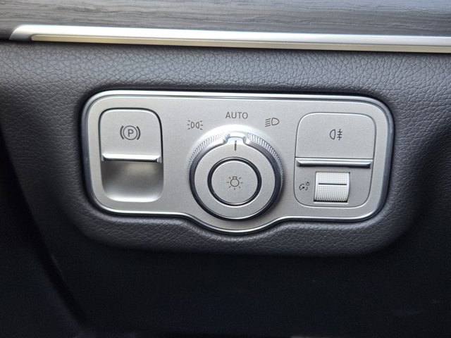 used 2024 Mercedes-Benz GLE car, priced at $58,990