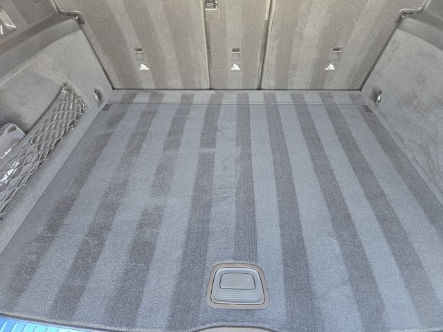 used 2024 Mercedes-Benz GLE car, priced at $58,990