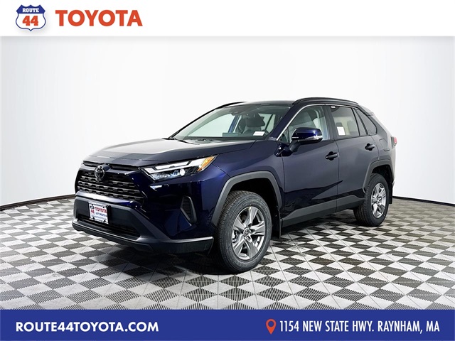 2025 Toyota RAV4 XLE's photo