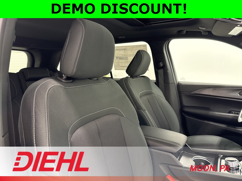 New 2025 Jeep Grand Cherokee SUV