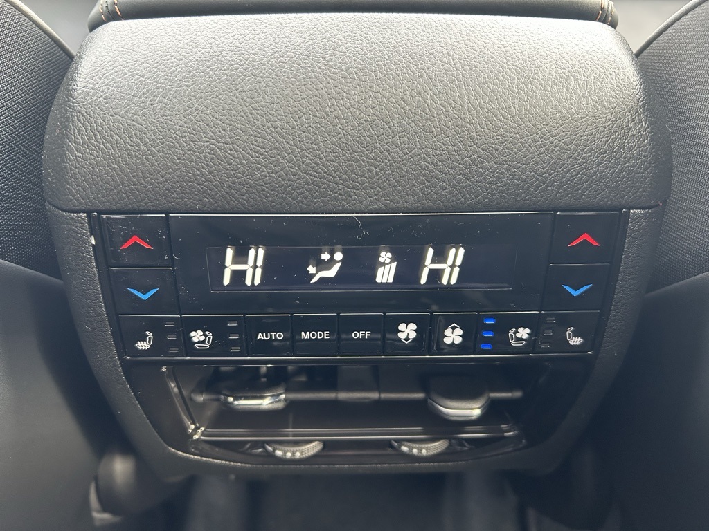 new 2025 Jeep Grand Cherokee L car, priced at $67,155