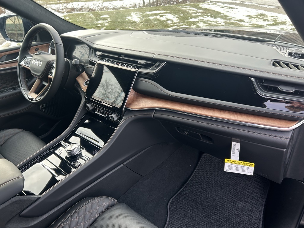 new 2025 Jeep Grand Cherokee L car, priced at $67,155