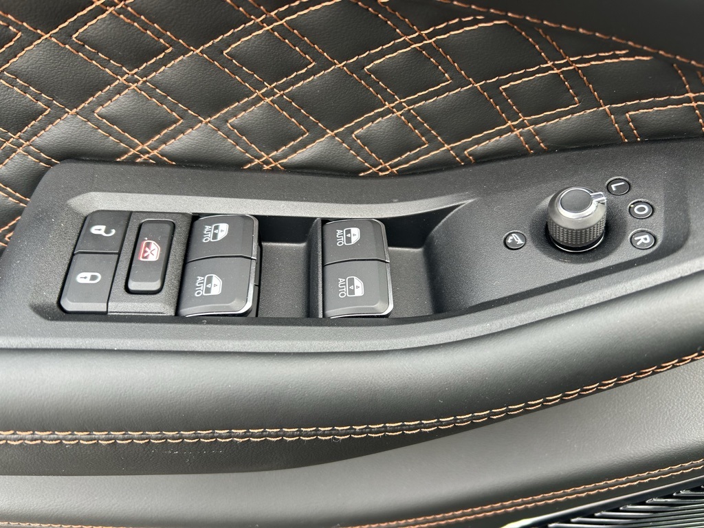 new 2025 Jeep Grand Cherokee L car, priced at $67,155