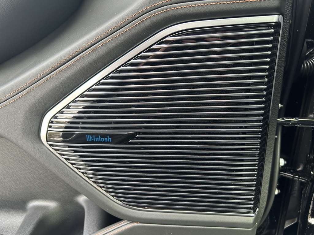 new 2025 Jeep Grand Cherokee L car, priced at $67,155