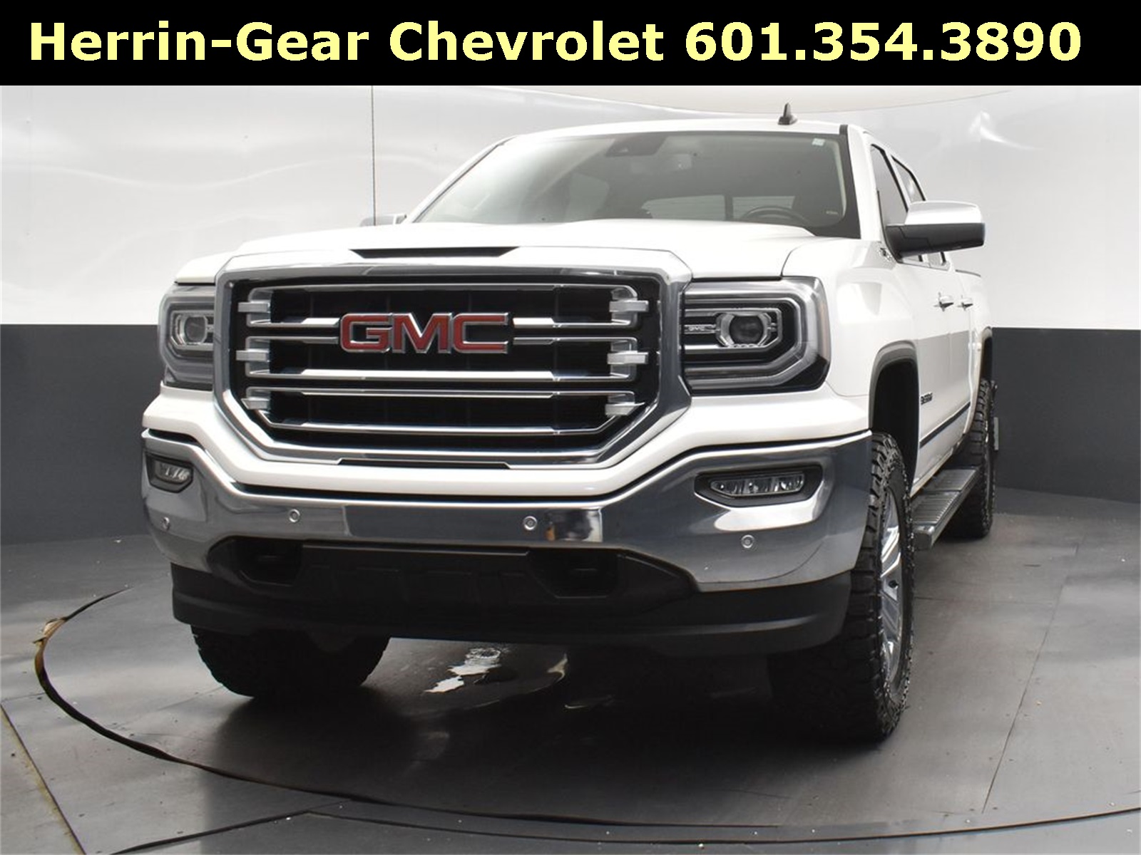 2018 White Frost Tricoat GMC Sierra 1500 SLT 4X4 Truck