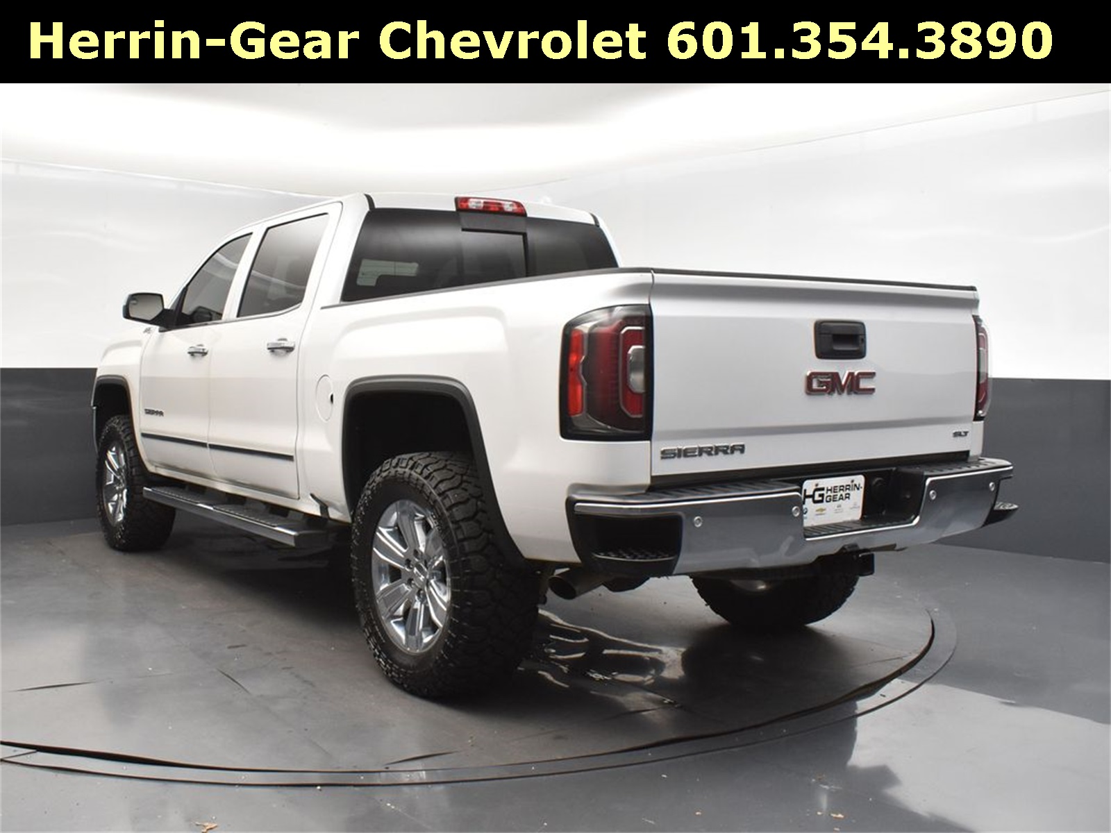 2018 White Frost Tricoat GMC Sierra 1500 SLT 4X4 Truck