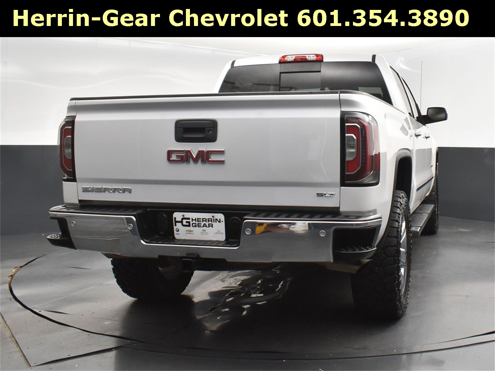 2018 White Frost Tricoat GMC Sierra 1500 SLT 4X4 Truck