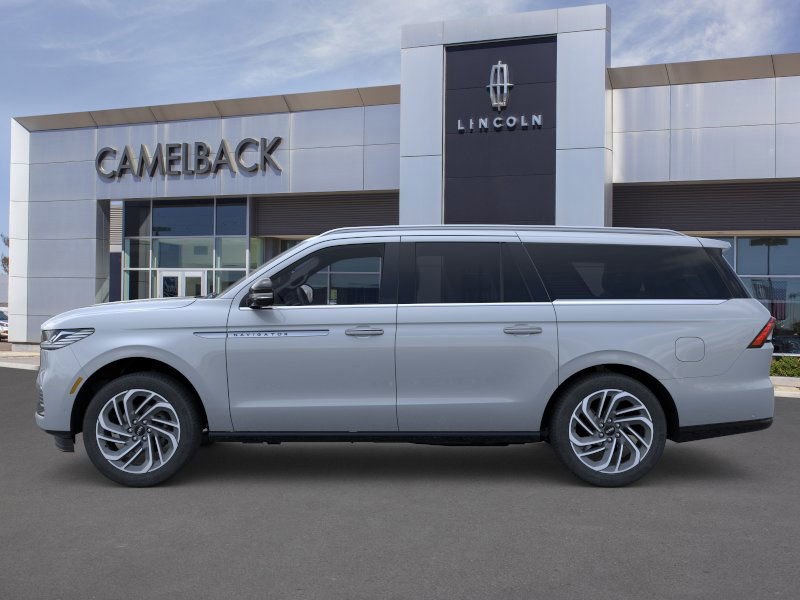 new 2025 Lincoln Navigator L car, priced at $109,430