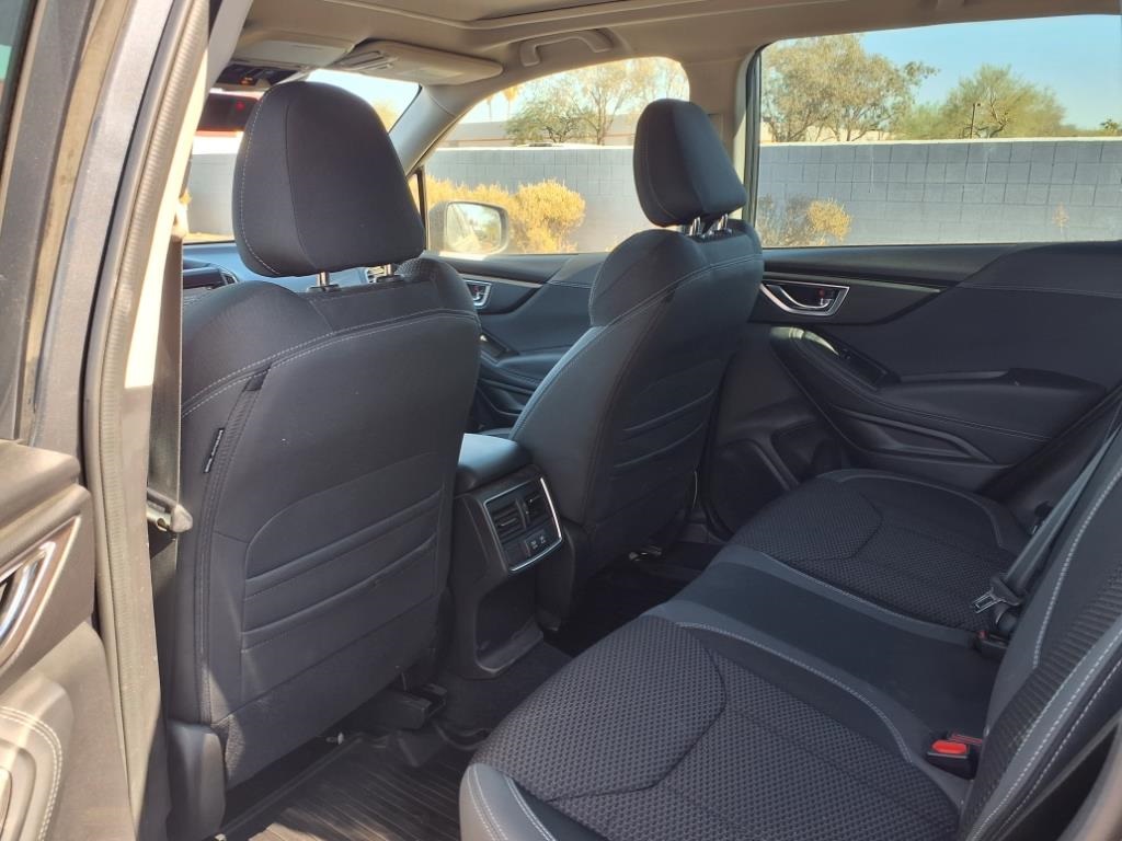 2022 Subaru Forester Premium photo 14