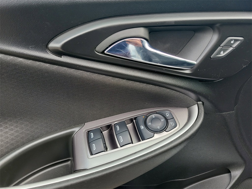2023 Summit White Chevrolet Malibu LT FWD Sedan