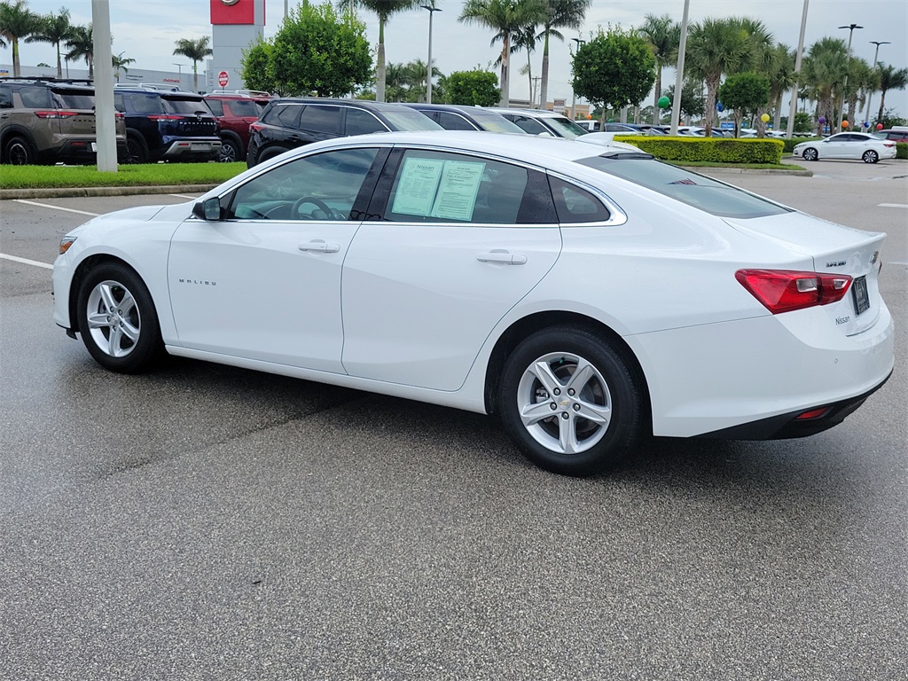 2023 Summit White Chevrolet Malibu LT FWD Sedan