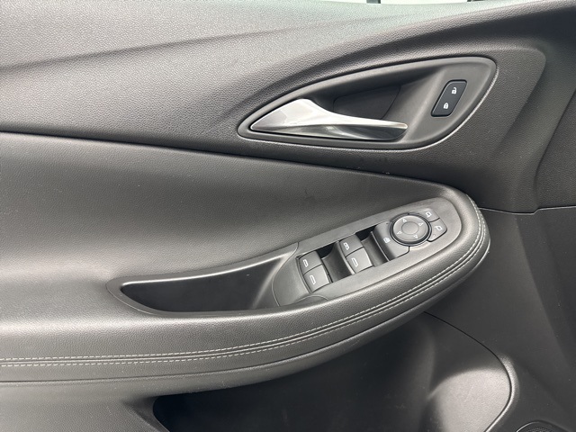 used 2024 Buick Encore GX car, priced at $21,998