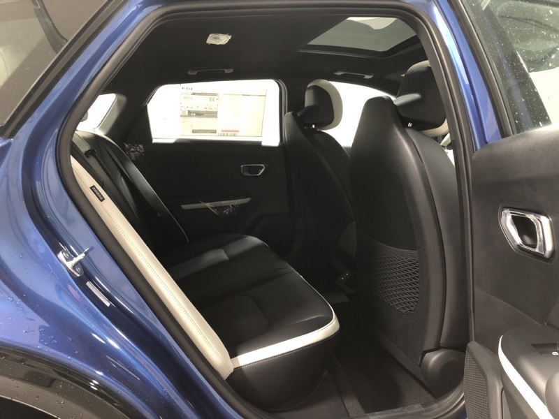 2025 Kia K4 GT-Line photo 7