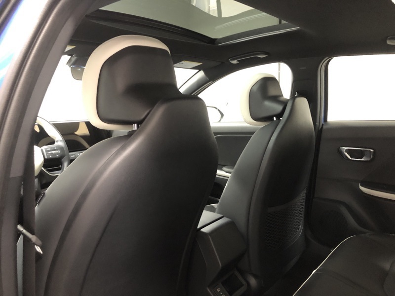 2025 Kia K4 GT-Line photo 14