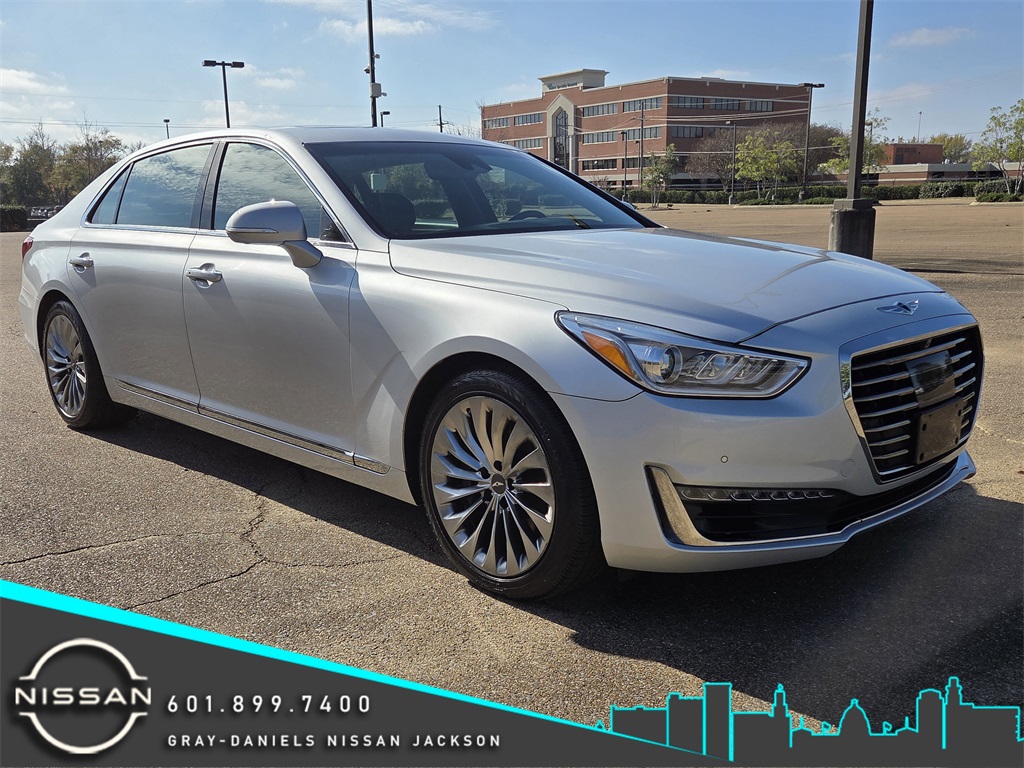 2018 GENESIS G90 Premium's photo