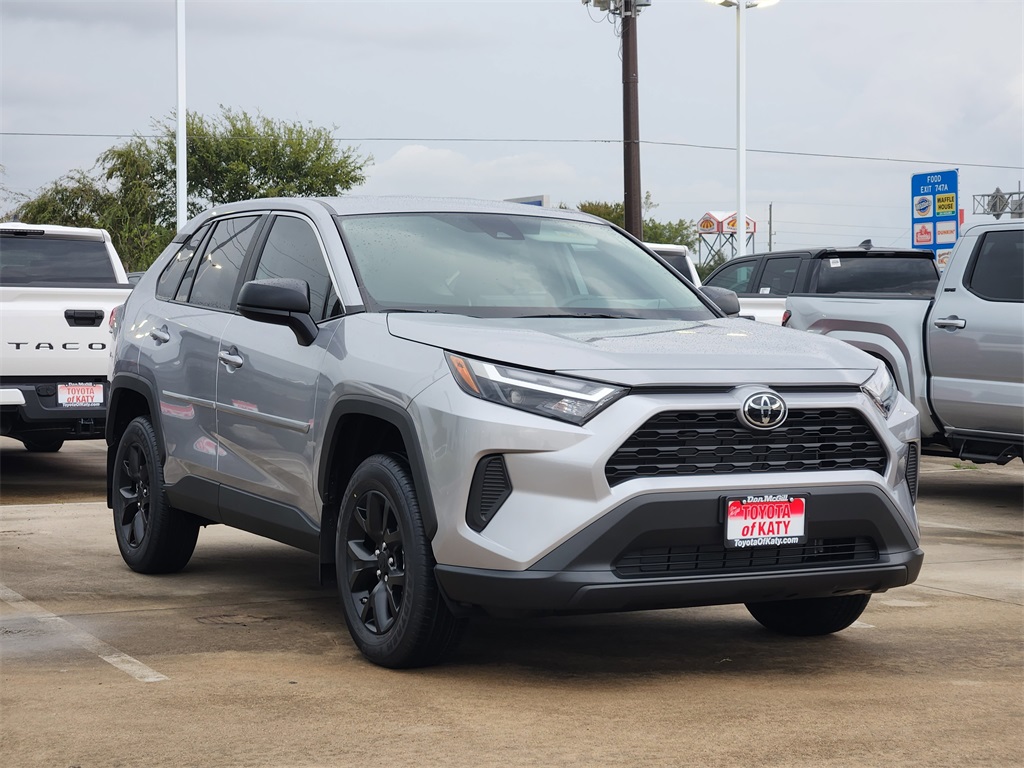 2025 Toyota RAV4 LE photo 2