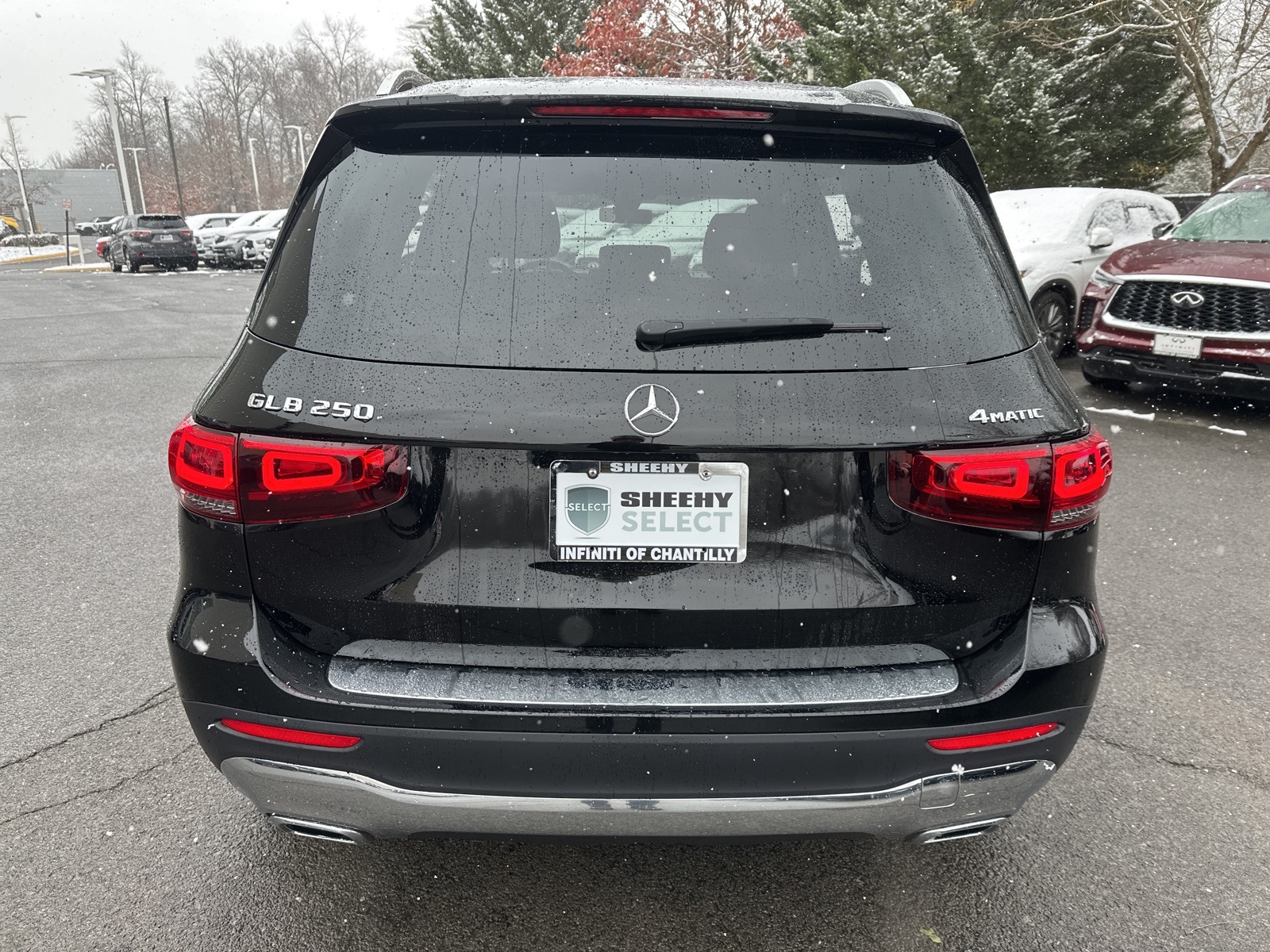 2022 Mercedes Benz GLB 250 4MATIC photo 3