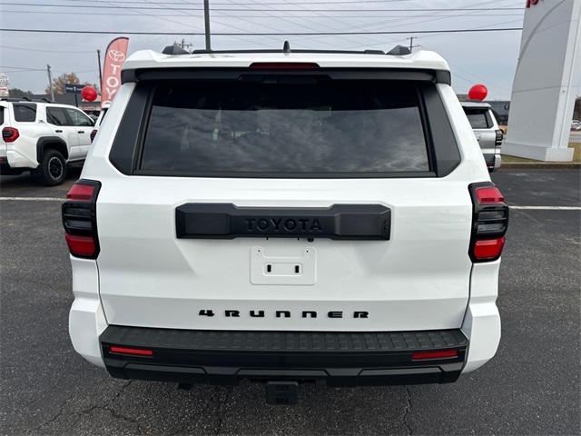 2025 Toyota 4Runner SR5 photo 4