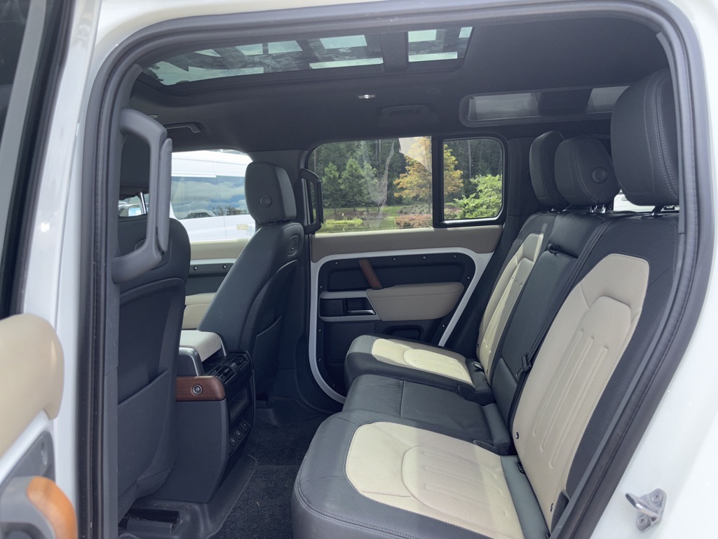 Used 2021 Land Rover Defender AWD SUV for sale #MV0945C - photo 17
