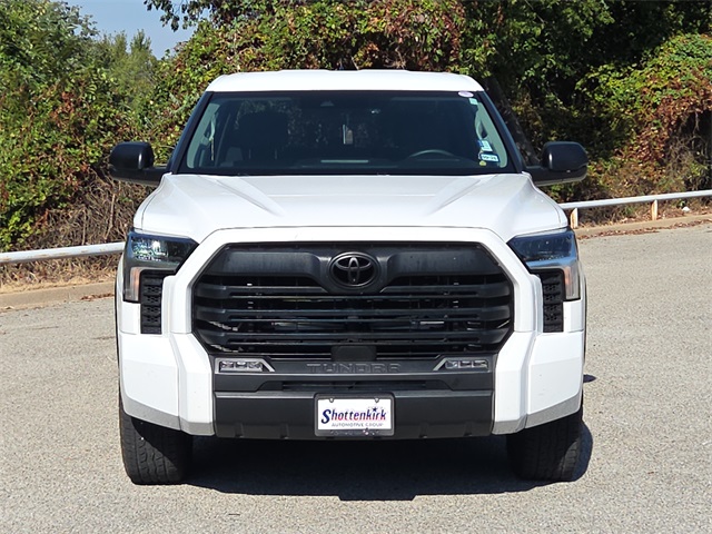 2024 Toyota Tundra SR5 photo 2
