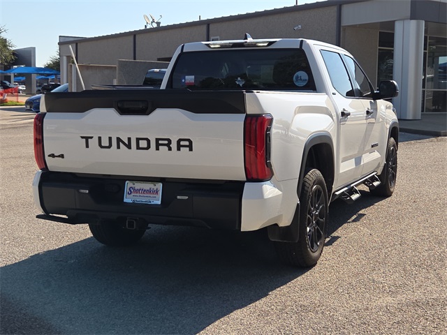 2024 Toyota Tundra SR5 photo 8