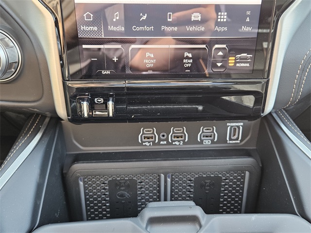 2026 Ram 1500 Tungsten Crew Cab 4x4 5'7" Box