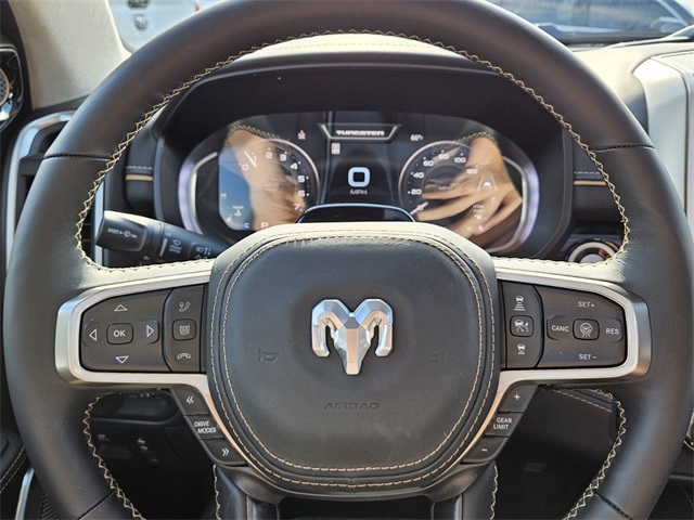 2026 Ram 1500 Tungsten Crew Cab 4x4 5'7" Box