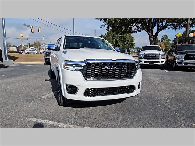 2026 Ram 1500 Tungsten Crew Cab 4x4 5'7" Box