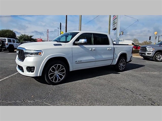 2026 Ram 1500 Tungsten Crew Cab 4x4 5'7" Box